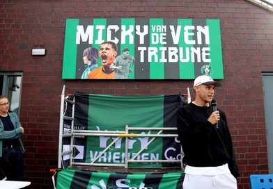 Bliksembezoek Micky van de Ven WSV’30