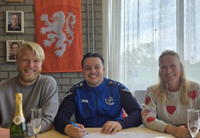 Zaandijk stelt Nicky van Es aan voor 2e team